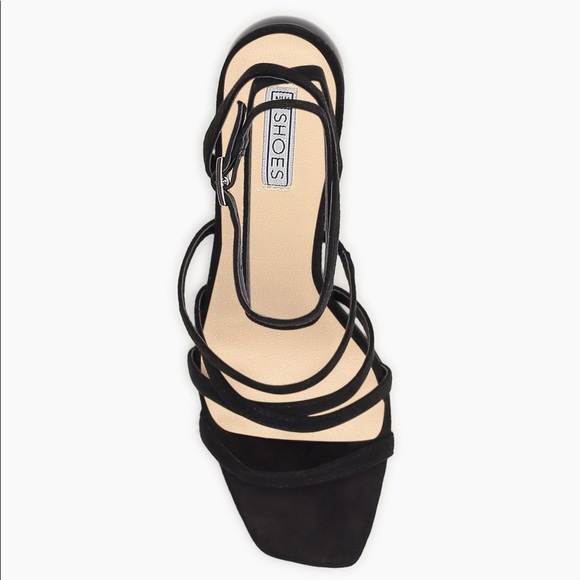 Black straps Heel Sandals with Unique heel euro 39 - Picture 4 of 5